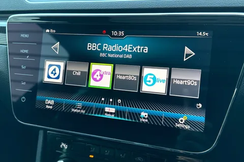 42 of 62 for Škoda Superb 2.0 TSI SportLine DSG Euro 6 (s/s) 5dr