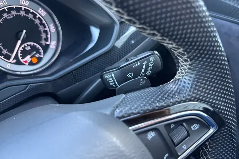 54 of 62 for Škoda Superb 2.0 TSI SportLine DSG Euro 6 (s/s) 5dr