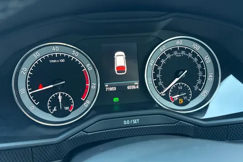 55 of 62 for Škoda Superb 2.0 TSI SportLine DSG Euro 6 (s/s) 5dr