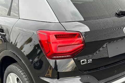  Audi Q2 1.5 TFSI CoD 35 S line Euro 6 (s/s) 5dr Thumbnail #8