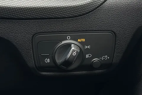  Audi Q2 1.5 TFSI CoD 35 S line Euro 6 (s/s) 5dr Thumbnail #38