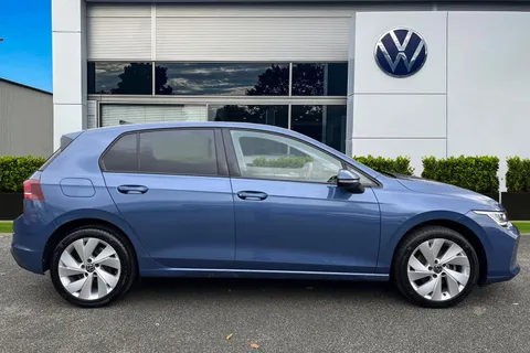 GF24KFA Volkswagen Golf 1.5 TSI Match 5dr | Rear Camera | Acc Thumbnail #4