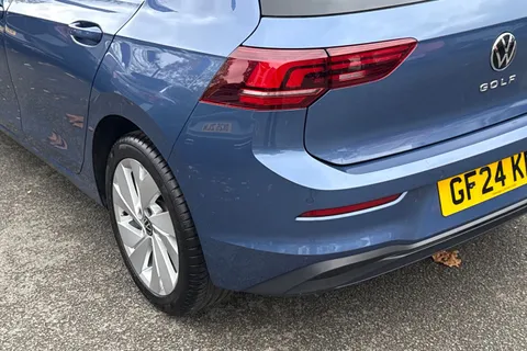 GF24KFA Volkswagen Golf 1.5 TSI Match 5dr | Rear Camera | Acc Thumbnail #9