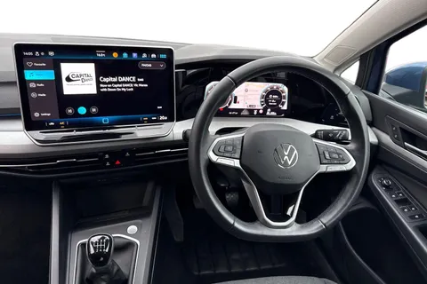 GF24KFA Volkswagen Golf 1.5 TSI Match 5dr | Rear Camera | Acc Thumbnail #19
