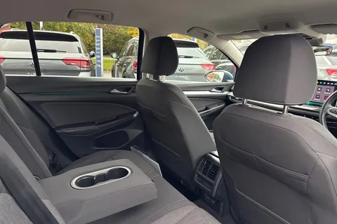 GF24KFA Volkswagen Golf 1.5 TSI Match 5dr | Rear Camera | Acc Thumbnail #37