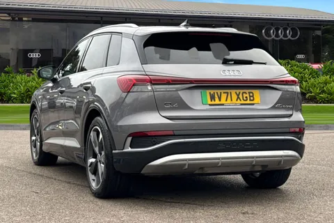 2 of 64 for Audi Q4 e-tron Q4 S line 40 e-tron 150,00 kW