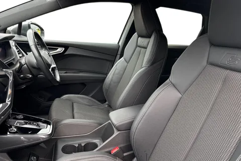 11 of 64 for Audi Q4 e-tron Q4 S line 40 e-tron 150,00 kW