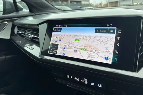 37 of 64 for Audi Q4 e-tron Q4 S line 40 e-tron 150,00 kW