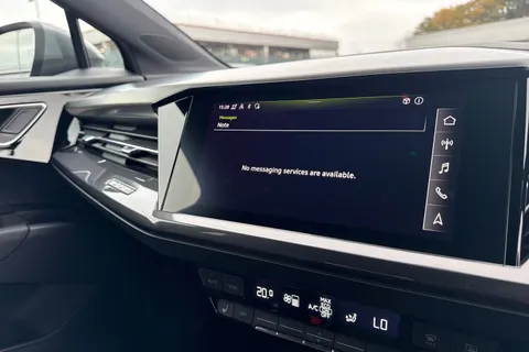 52 of 64 for Audi Q4 e-tron Q4 S line 40 e-tron 150,00 kW