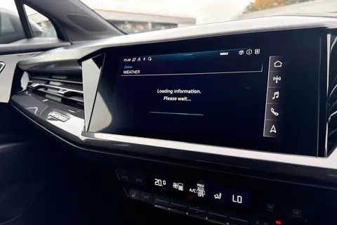 53 of 64 for Audi Q4 e-tron Q4 S line 40 e-tron 150,00 kW