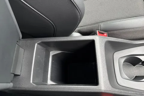 57 of 64 for Audi Q4 e-tron Q4 S line 40 e-tron 150,00 kW