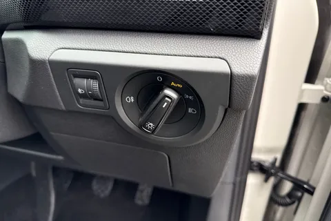 Volkswagen T-Cross 1.0 TSI Match Euro 6 (s/s) 5dr Thumbnail #30