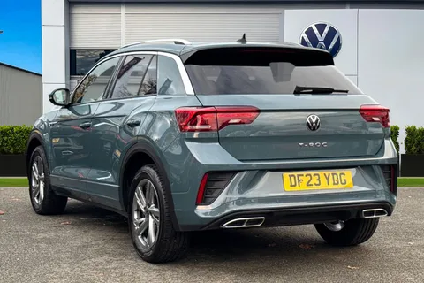 DF23YDG Volkswagen T-Roc 1.5 TSI R-Line 5dr DSG | Panoramic Sunroof | Heated Seats Thumbnail #3