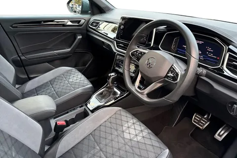 DF23YDG Volkswagen T-Roc 1.5 TSI R-Line 5dr DSG | Panoramic Sunroof | Heated Seats Thumbnail #15