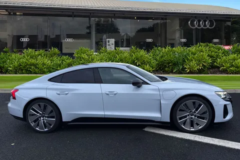 KP73LFF Audi RS e-tron GT 440,00 kW Thumbnail #4