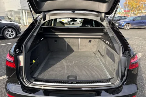 HG74WEW Audi A6 Avant Avant Black Edition 40 TFSI 204 PS S tronic Thumbnail #10