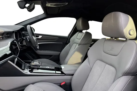 HG74WEW Audi A6 Avant Avant Black Edition 40 TFSI 204 PS S tronic Thumbnail #11