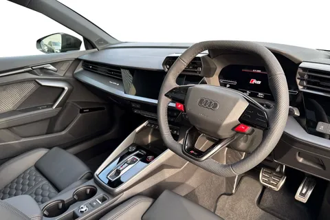  Audi RS 3 2.5 TFSI Carbon Vorsprung Sportback S Tronic quattro Euro 6 (s/s) 5dr Thumbnail #14