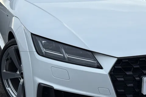 17 of 66 for Audi TT S line 40 TFSI 197 PS S tronic