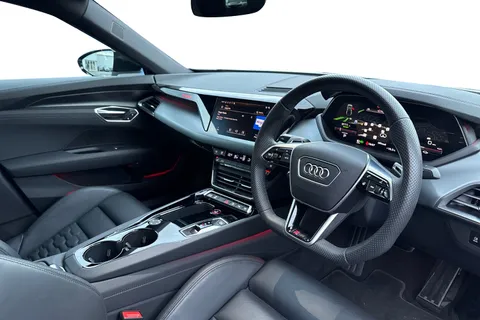 KP73LFF Audi RS e-tron GT 440,00 kW Thumbnail #15