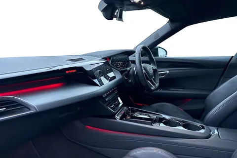 KP73LFF Audi RS e-tron GT 440,00 kW Thumbnail #16