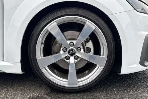 22 of 66 for Audi TT S line 40 TFSI 197 PS S tronic