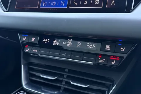 KP73LFF Audi RS e-tron GT 440,00 kW Thumbnail #23