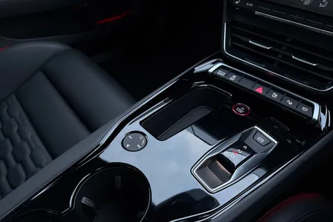 KP73LFF Audi RS e-tron GT 440,00 kW Thumbnail #24