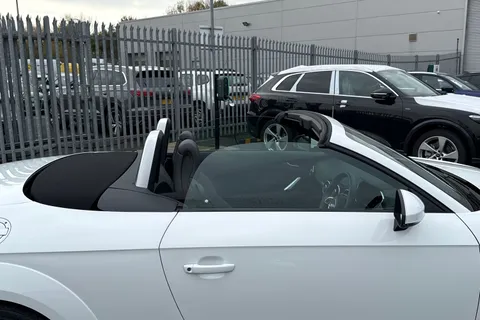 32 of 66 for Audi TT S line 40 TFSI 197 PS S tronic