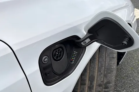 KP73LFF Audi RS e-tron GT 440,00 kW Thumbnail #28