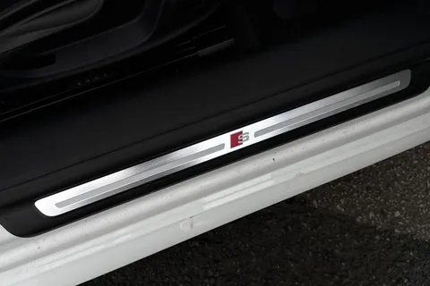 38 of 66 for Audi TT S line 40 TFSI 197 PS S tronic