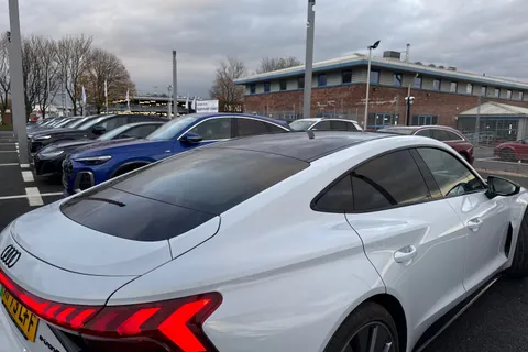 KP73LFF Audi RS e-tron GT 440,00 kW Thumbnail #35