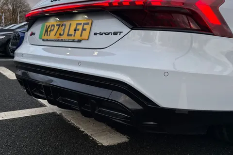 KP73LFF Audi RS e-tron GT 440,00 kW Thumbnail #36