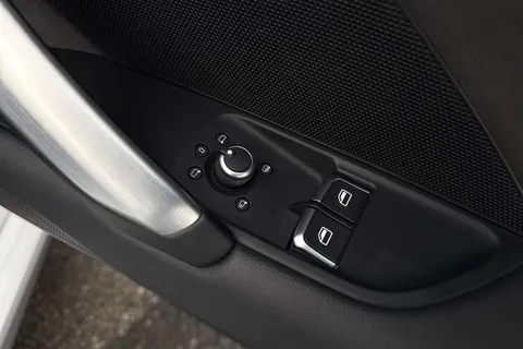 43 of 66 for Audi TT S line 40 TFSI 197 PS S tronic