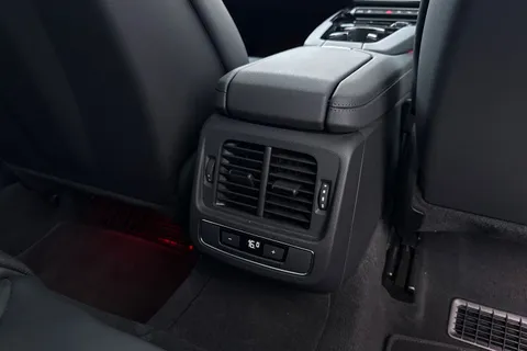 KP73LFF Audi RS e-tron GT 440,00 kW Thumbnail #42