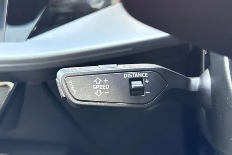  Audi RS 3 2.5 TFSI Carbon Vorsprung Sportback S Tronic quattro Euro 6 (s/s) 5dr Thumbnail #52