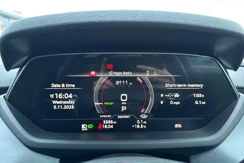 KP73LFF Audi RS e-tron GT 440,00 kW Thumbnail #52