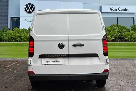 PK75HHJ Volkswagen Transporter T28 Panel Van Commerce LWB 110 PS 2.0 TDI 6sp Manual Thumbnail #9