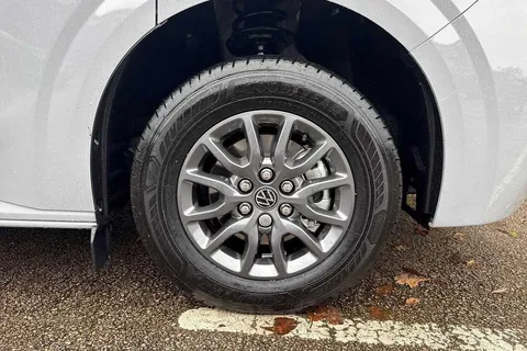 PN75NDU Volkswagen Transporter T30 Panel Van Commerce Plus SWB 110 PS 2.0 TDI 6sp Manual Thumbnail #6