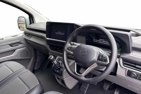 PN75NDU Volkswagen Transporter T30 Panel Van Commerce Plus SWB 110 PS 2.0 TDI 6sp Manual Thumbnail #7