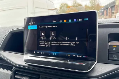 PK75BFO Volkswagen Crafter CR35 Panel van Commerce Plus LWB 140 PS 2.0 TDI 8sp Automatic FWD Thumbnail #34