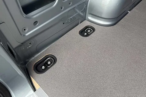 PK75BFO Volkswagen Crafter CR35 Panel van Commerce Plus LWB 140 PS 2.0 TDI 8sp Automatic FWD Thumbnail #39