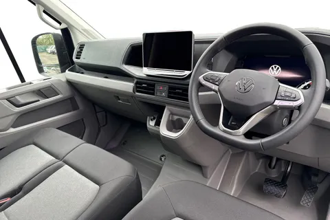 CX75HWO Volkswagen Crafter 2.0 TDI 177PS Commerce Plus High Roof Van Auto Thumbnail #24