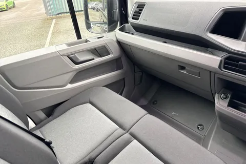 CX75HWO Volkswagen Crafter 2.0 TDI 177PS Commerce Plus High Roof Van Auto Thumbnail #56