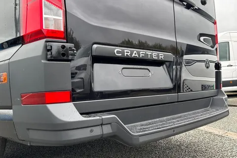 CX75HWO Volkswagen Crafter 2.0 TDI 177PS Commerce Plus High Roof Van Auto Thumbnail #59