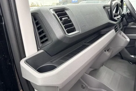 CX75HWO Volkswagen Crafter 2.0 TDI 177PS Commerce Plus High Roof Van Auto Thumbnail #61