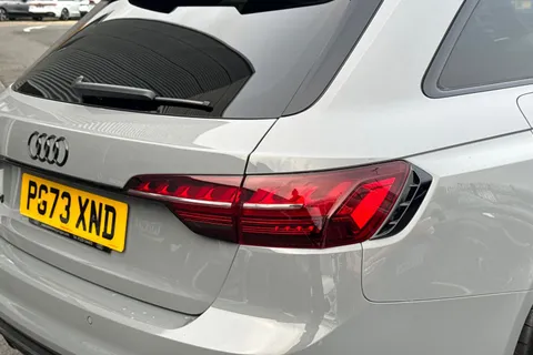 8 of 66 for Audi RS 4 Avant RS 4 Avant Carbon Black 450 PS tiptronic