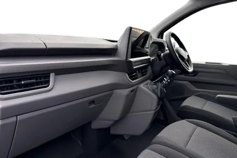 MF75FHT Volkswagen Transporter 2.0 TDI 110 Commerce Plus Van Thumbnail #9