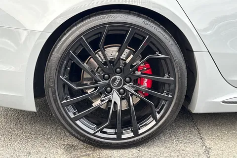 13 of 66 for Audi RS 4 Avant RS 4 Avant Carbon Black 450 PS tiptronic