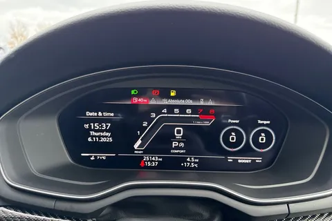 51 of 66 for Audi RS 4 Avant RS 4 Avant Carbon Black 450 PS tiptronic